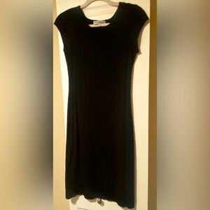 ❤️Velvet Torch black cap-sleeve lined midi dress